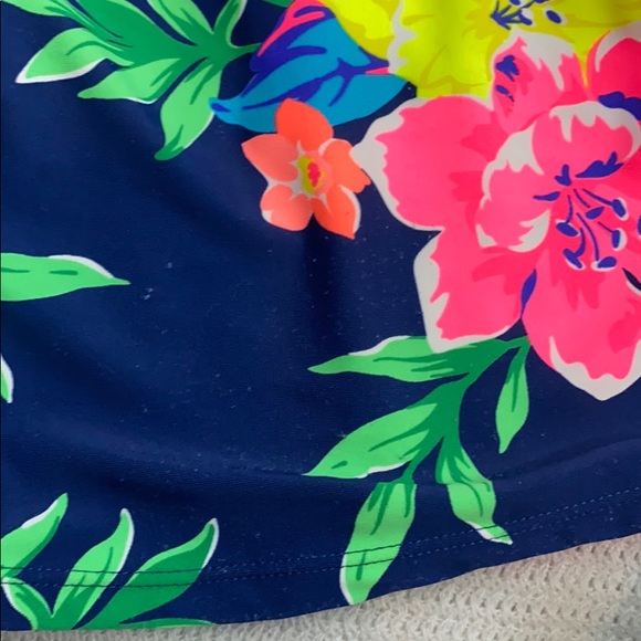 Carters 2 piece floral swimsuit - Picture 6 of 6